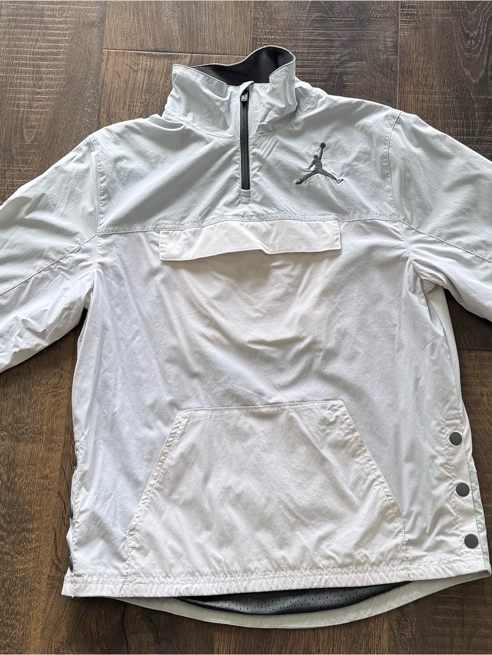 Jordan White Pullover Windbreaker